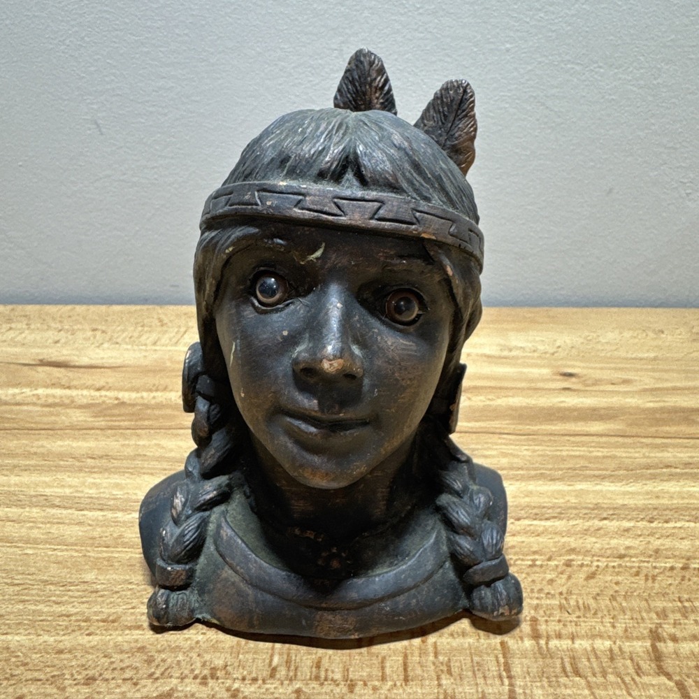 1993 Universal Statuary Native American Indian Bust Statue Bronze Glass Eyes